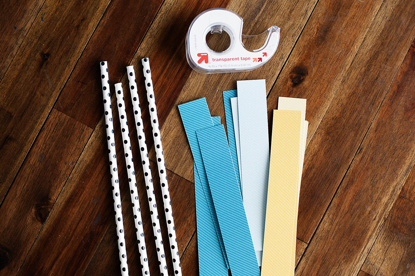 Straw planes made with different shapes. So easy to make out of a straw, paper and tape!