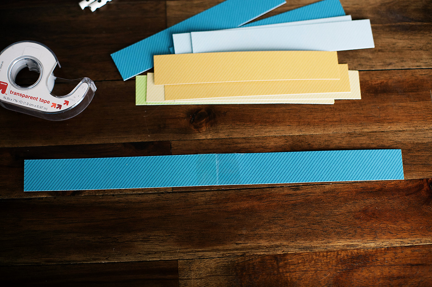 Straw planes made with different shapes. So easy to make out of a straw, paper and tape!