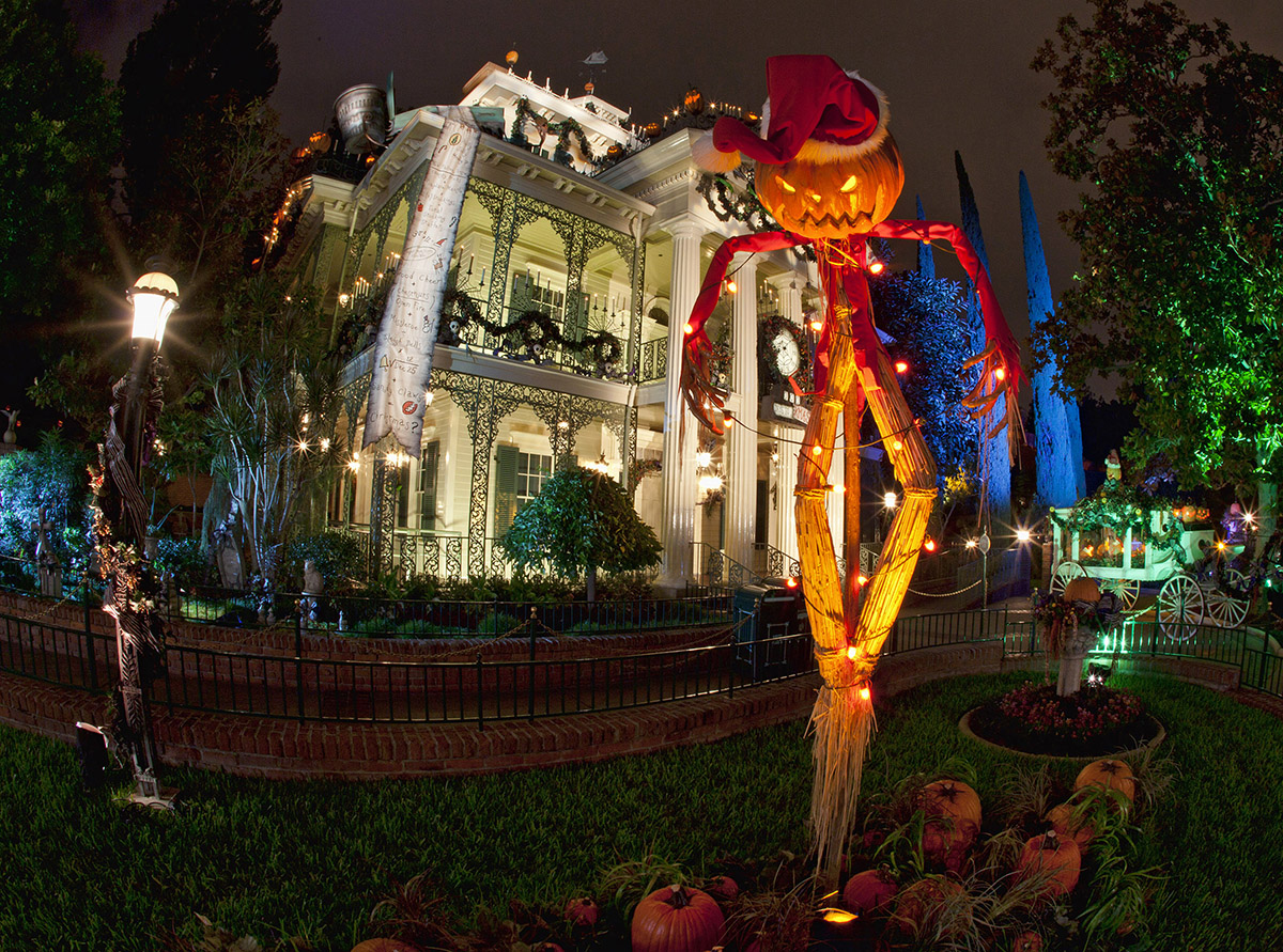 Halloween Time at Disneyland + 2016 Mickeys Halloween Party Dates — All for the Boys