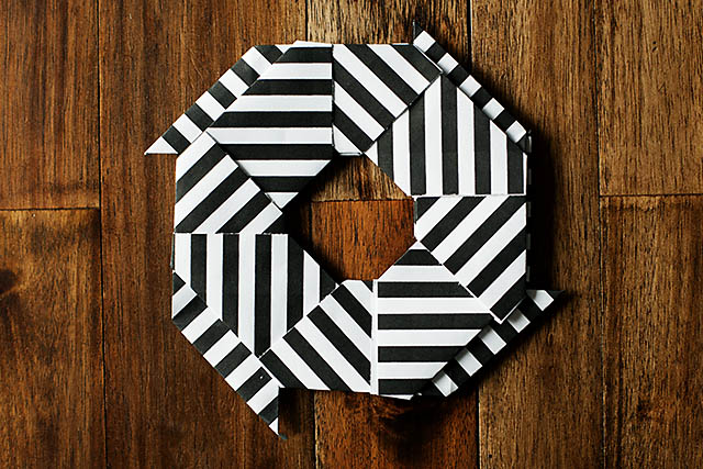 Convertible paper frisbee toy from All for the Boys blog