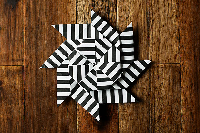 Convertible paper frisbee toy from All for the Boys blog