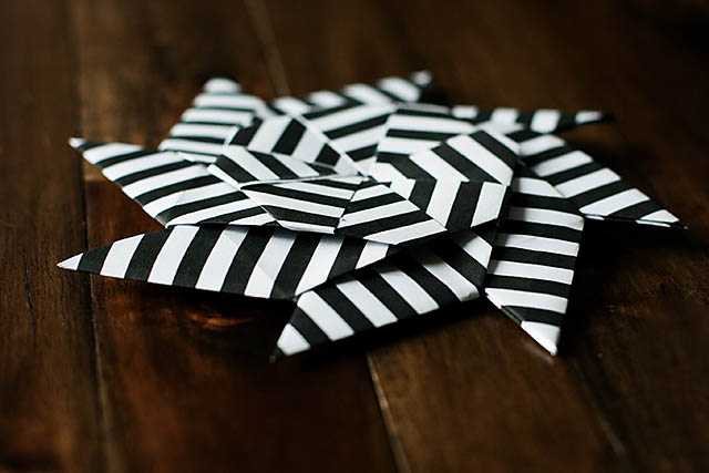 Convertible paper frisbee toy from All for the Boys blog