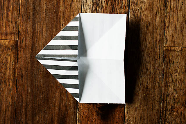 Convertible paper frisbee toy from All for the Boys blog