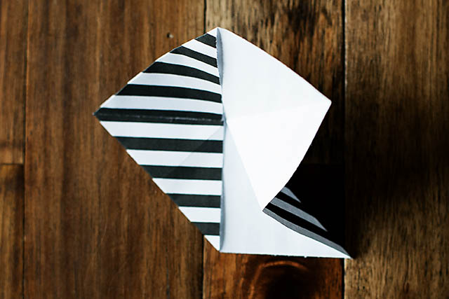 Convertible paper frisbee toy from All for the Boys blog