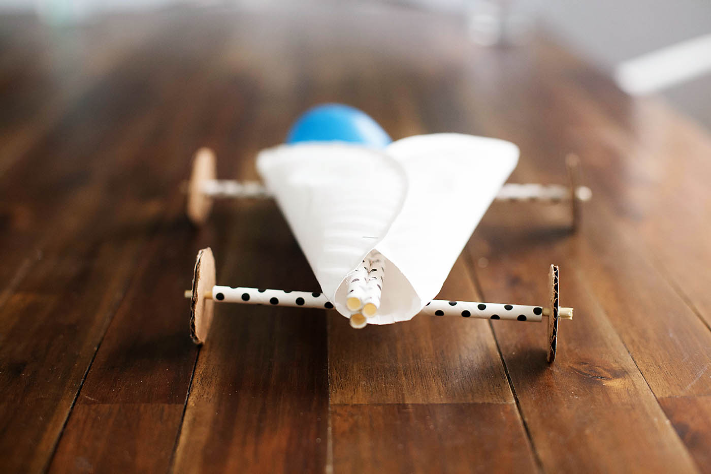 Paper plate balloon car