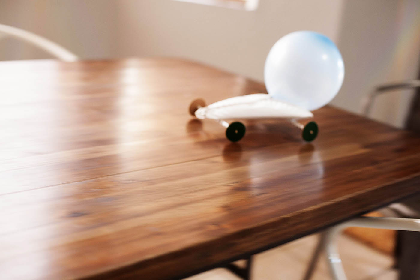 Paper plate balloon car