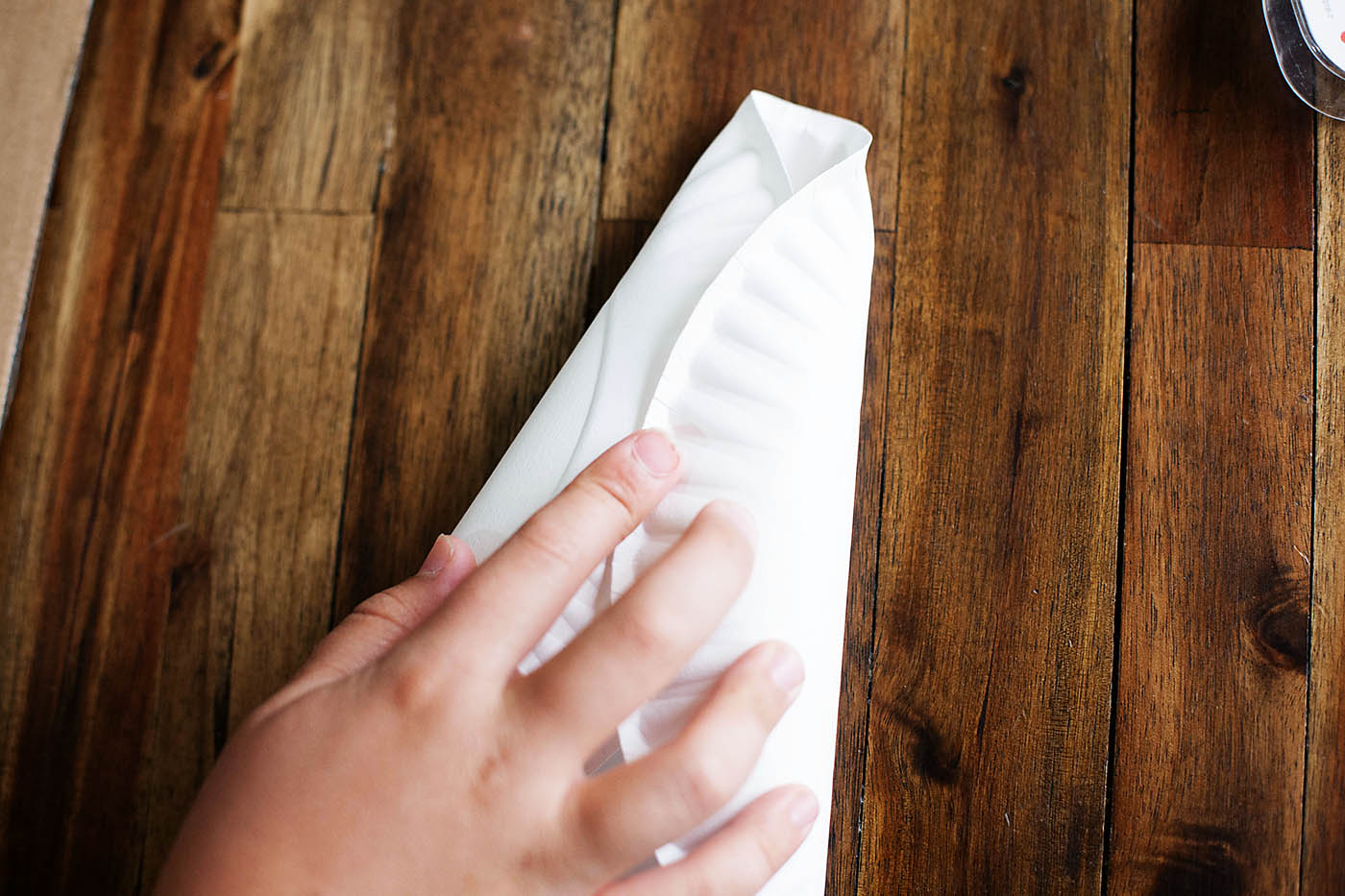 Paper plate balloon car