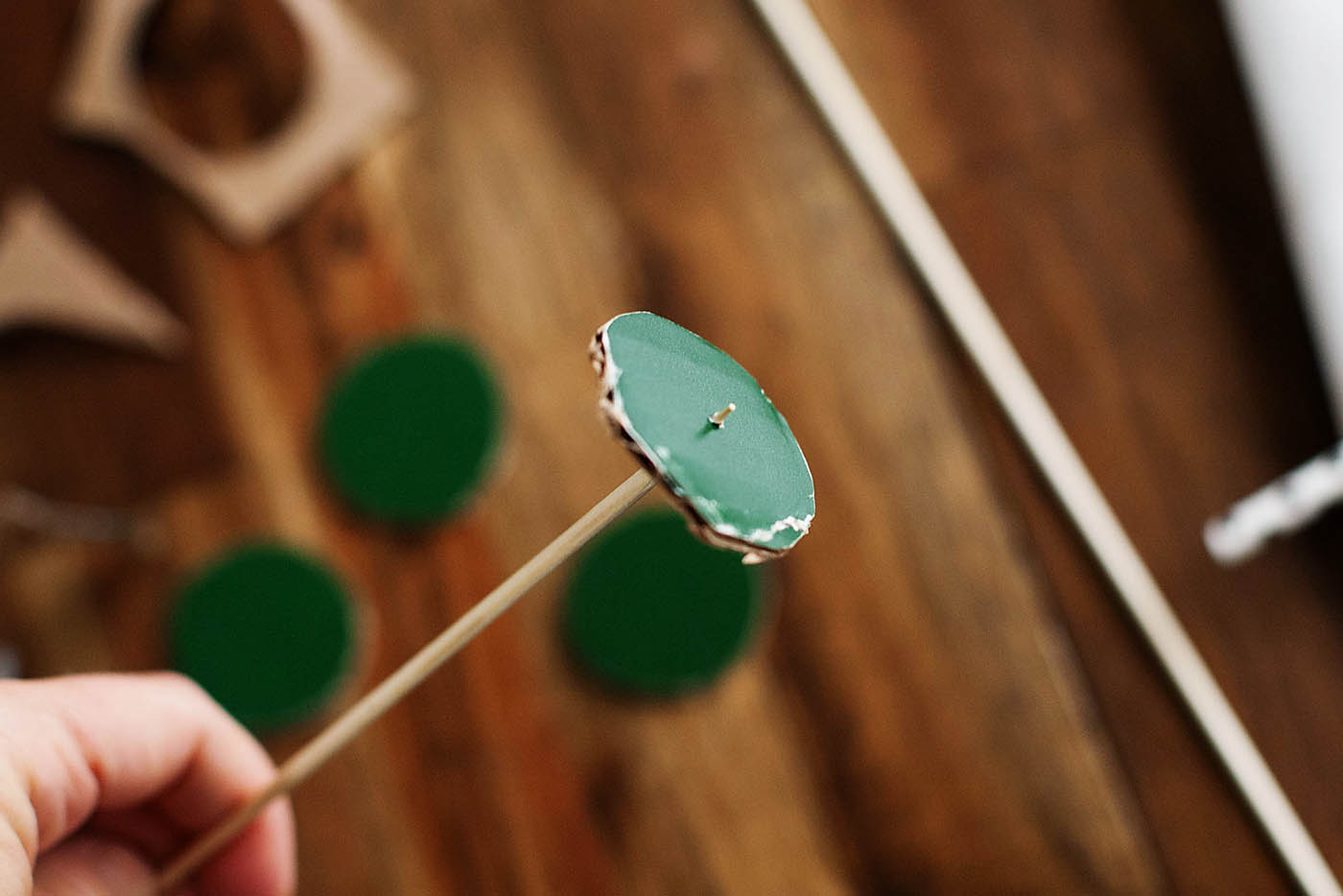 Paper plate balloon car