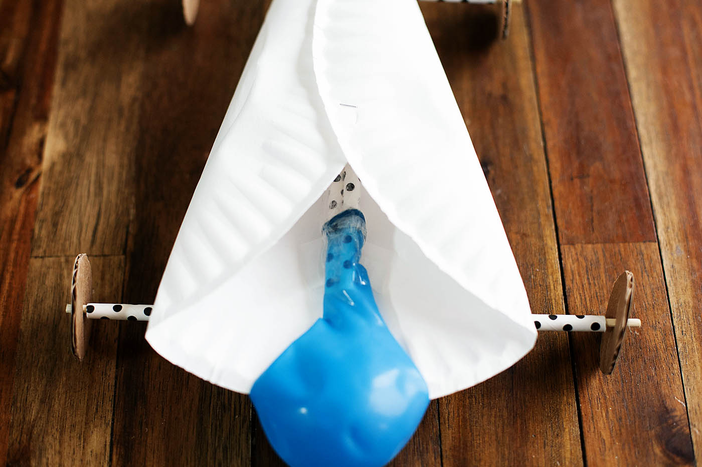 Paper plate balloon car