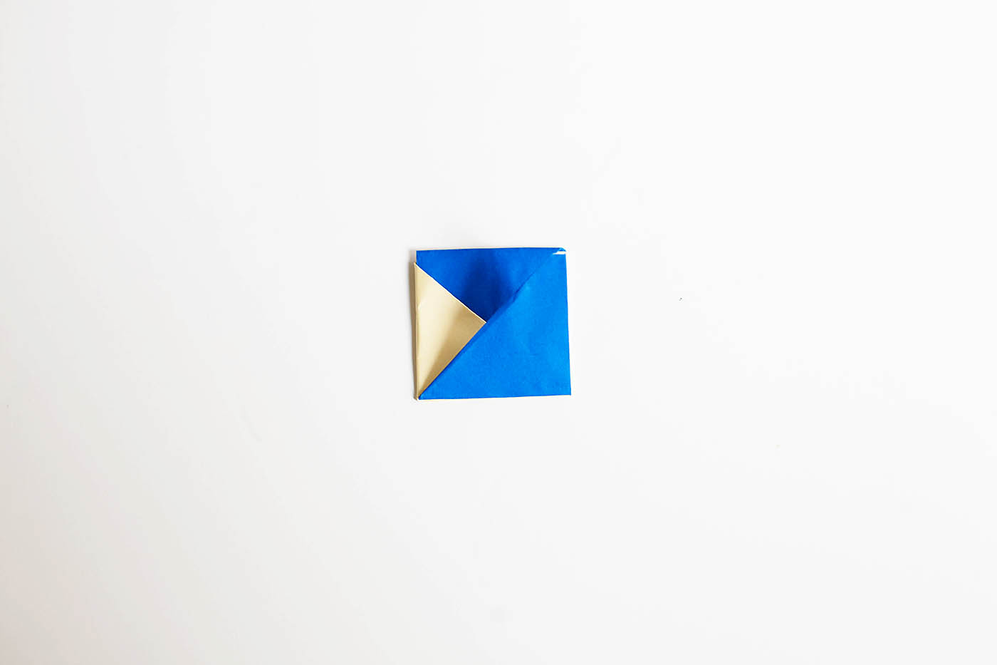 DIY origami toothpick spinning top toy