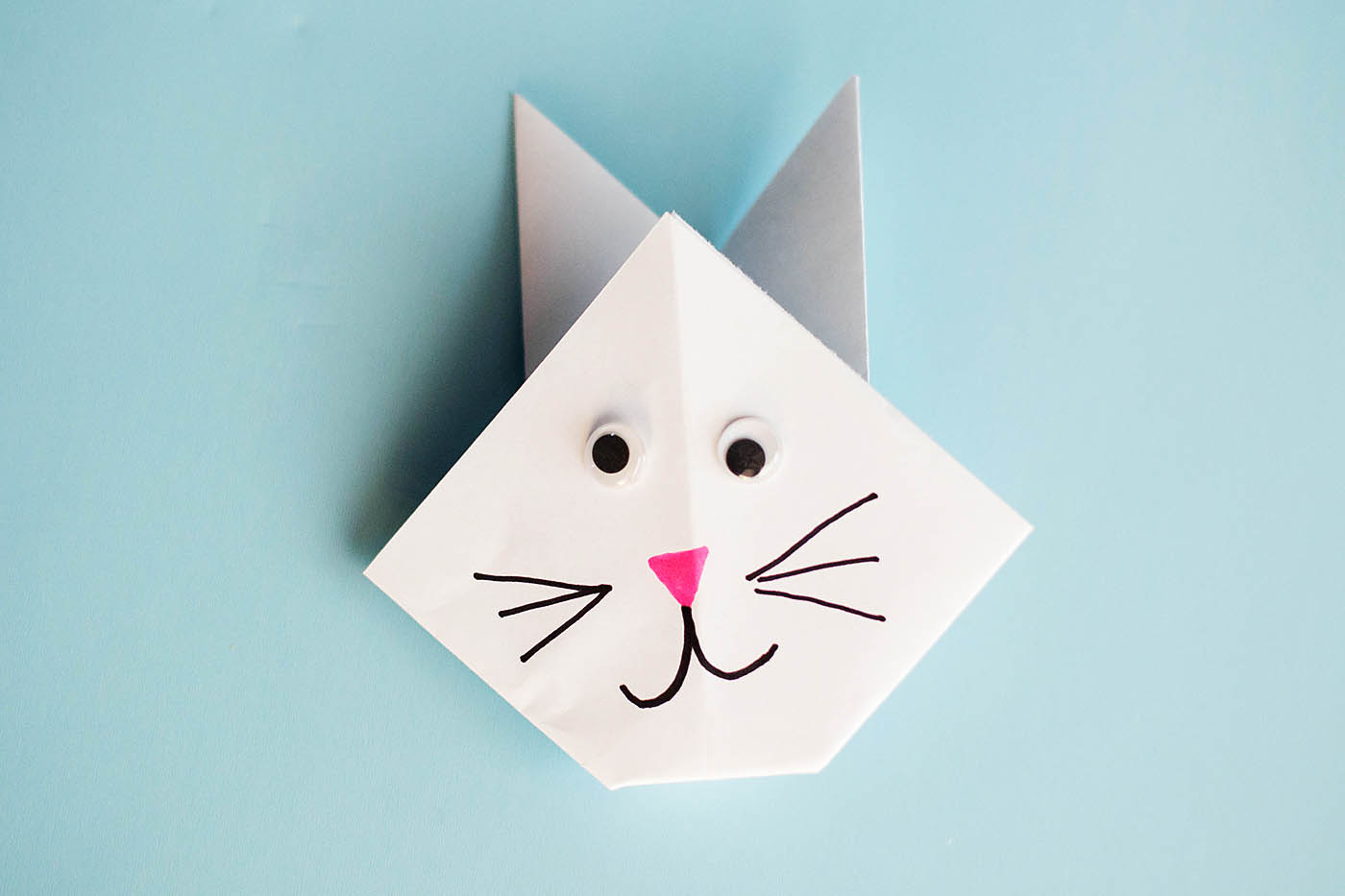 Easy origami Easter bunny