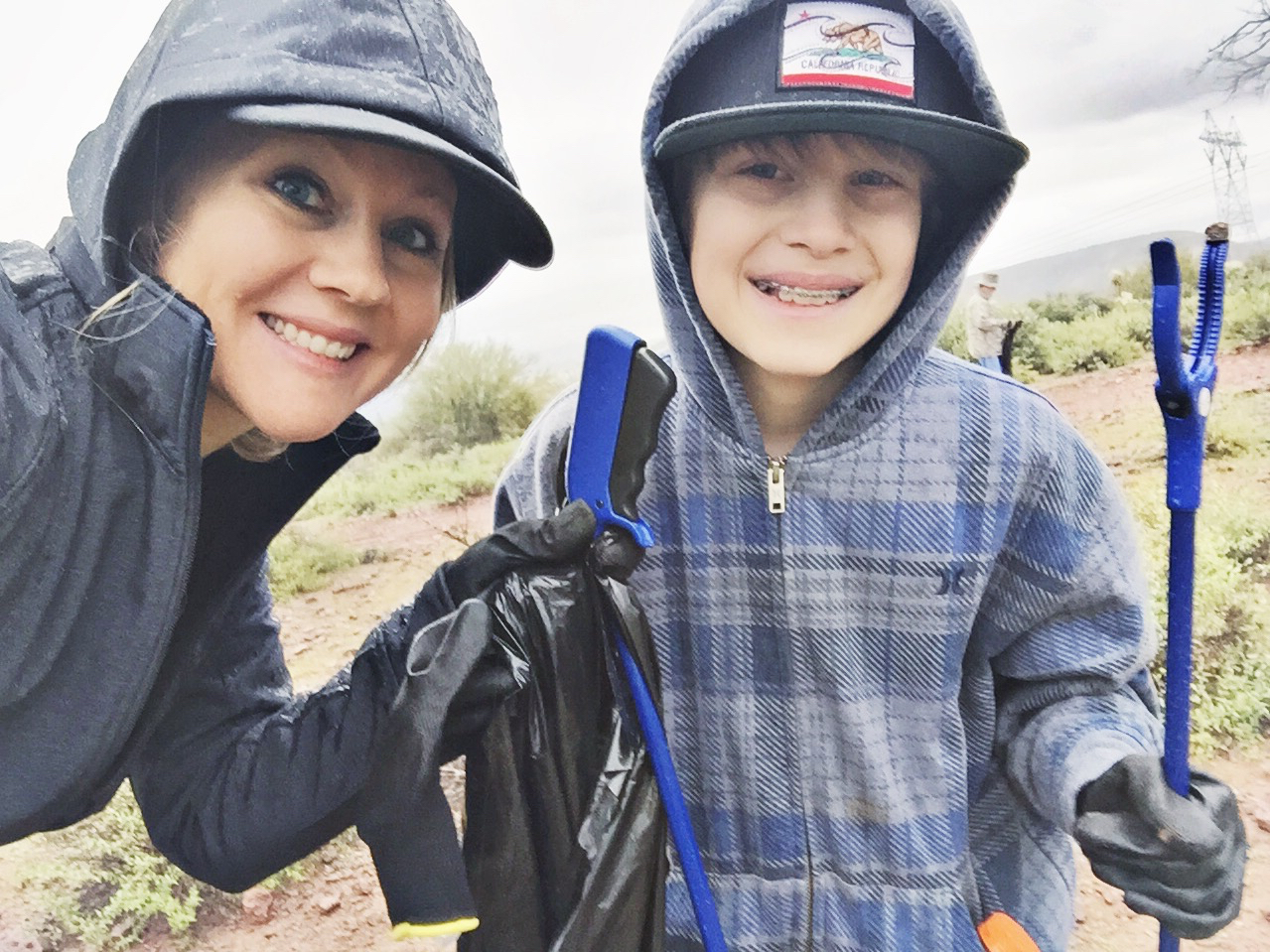 Table Mesa Recreation area cleanup in Arizona with Discount Tire