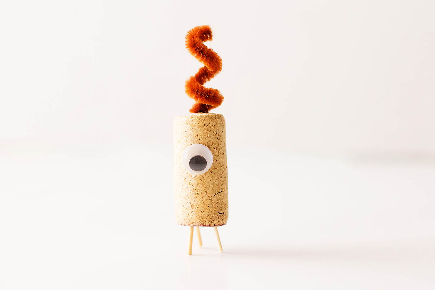 DIY recycled cork aliens