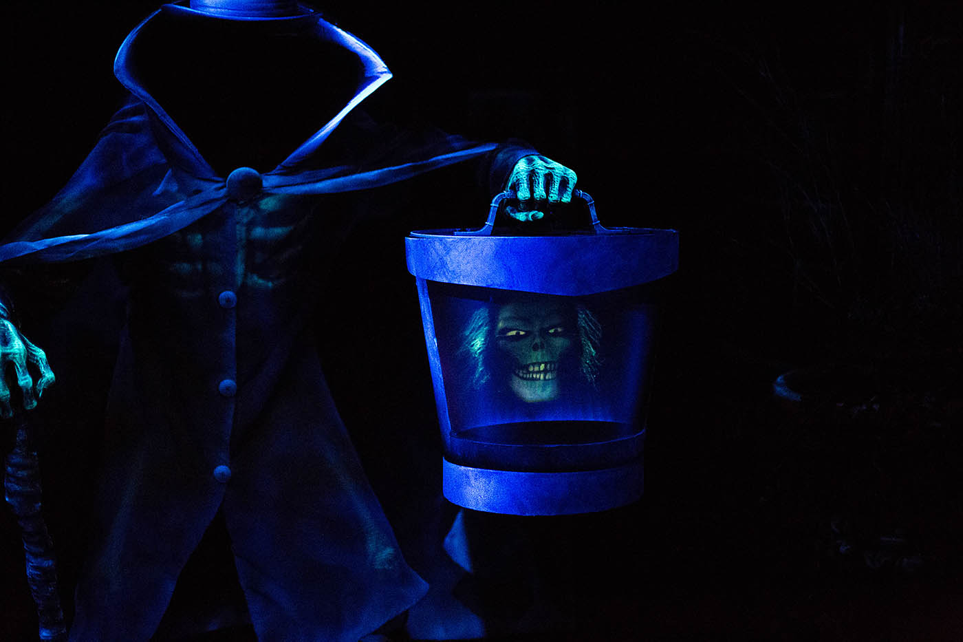 Hatbox Ghost at Disneyland