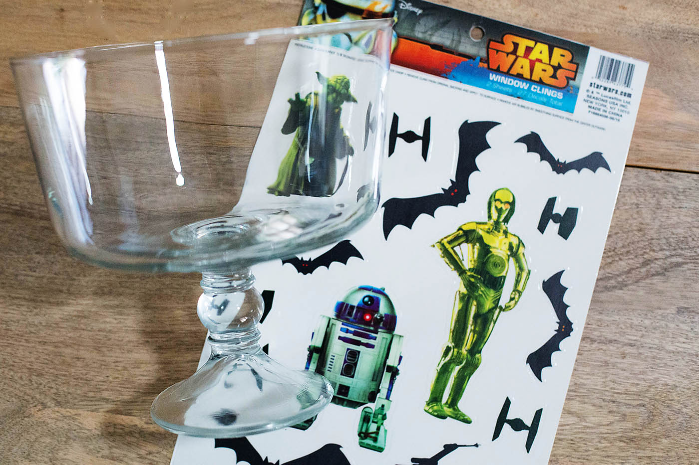 Easy Star Wars Candy Bowl - perfect for Halloween or parties.