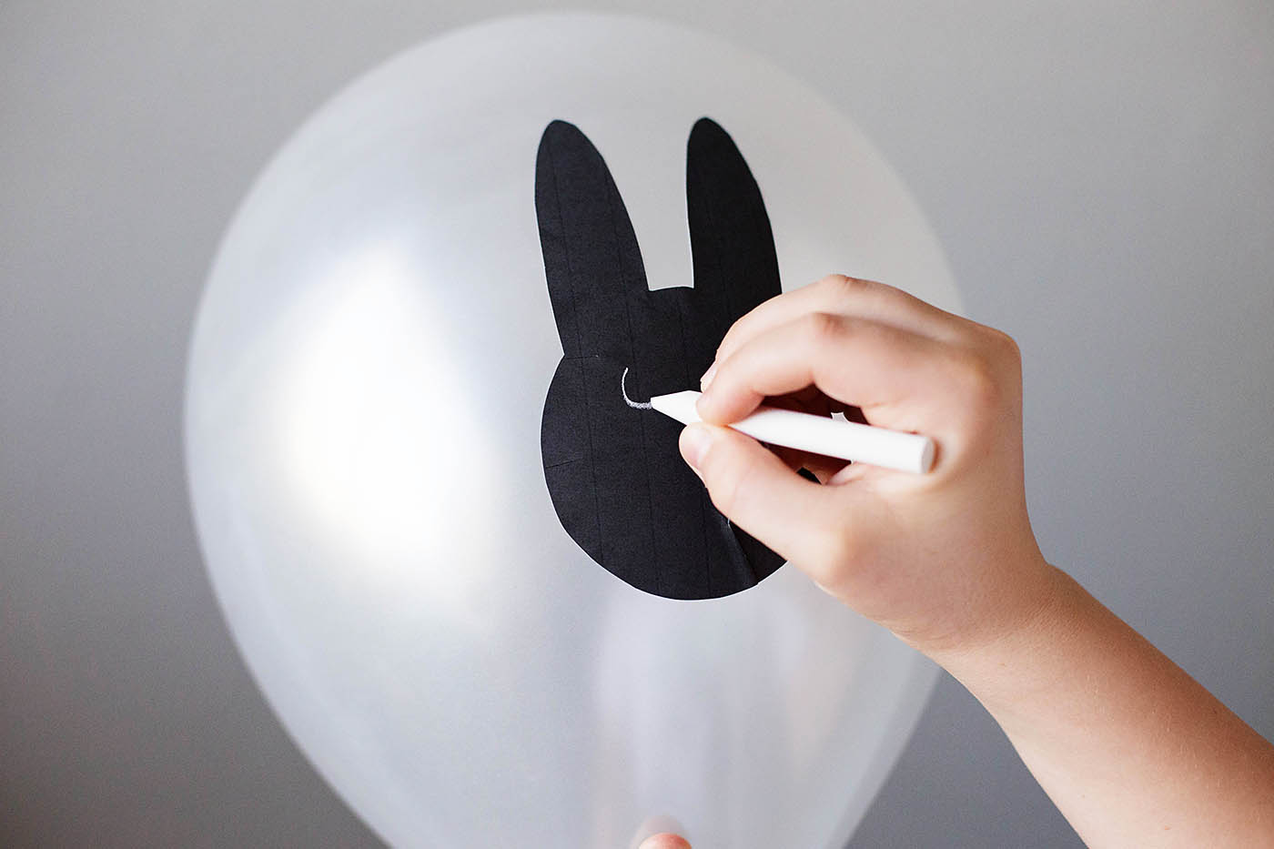 Easy Easter balloons - with printable!