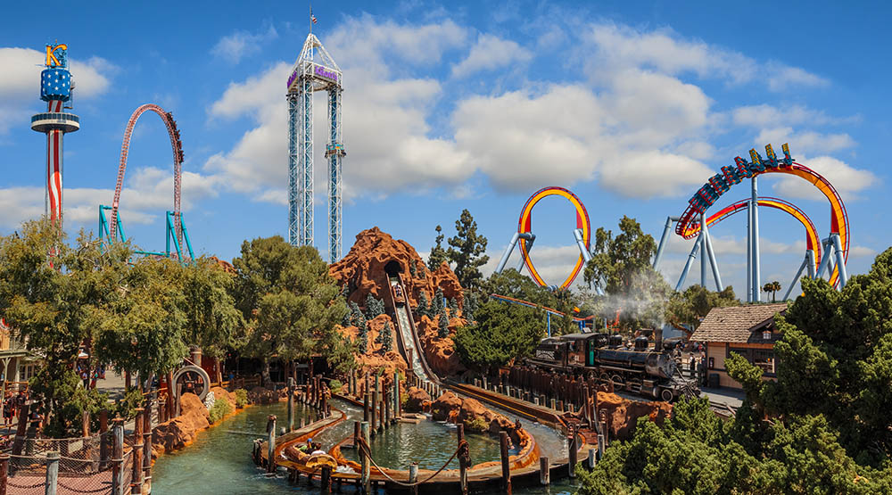 Knott's Berry Farm Giveaway at allfortheboys.com