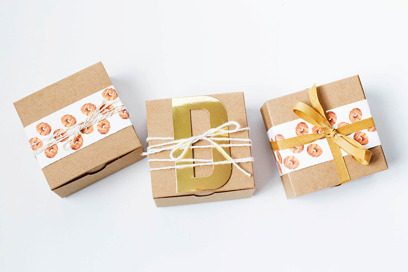 Free printable donut wrapping - perfect for a fun teacher or friend gift!