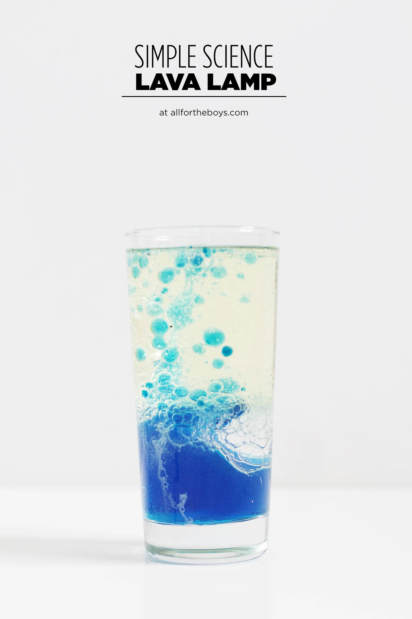 Simple Science: DIY lava lamp with water, oil and alka-seltzer