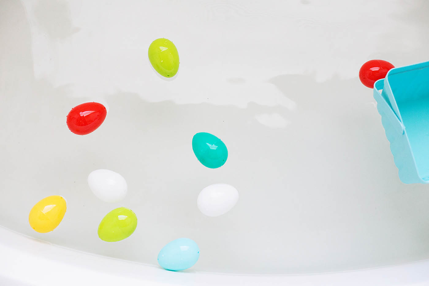 Plastic Easter egg bath play ideas!