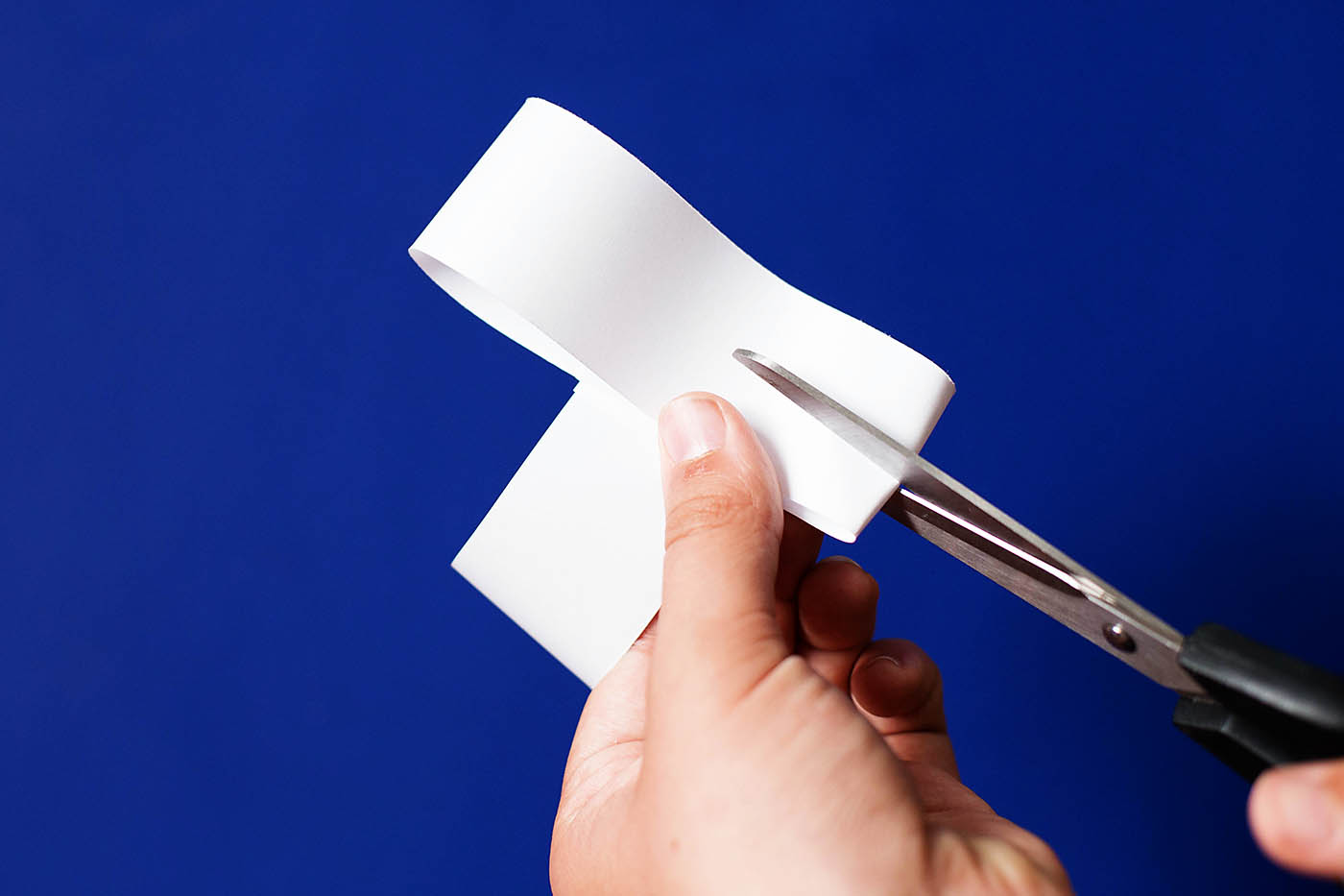 Paper rings to rectangle trick to teach kids