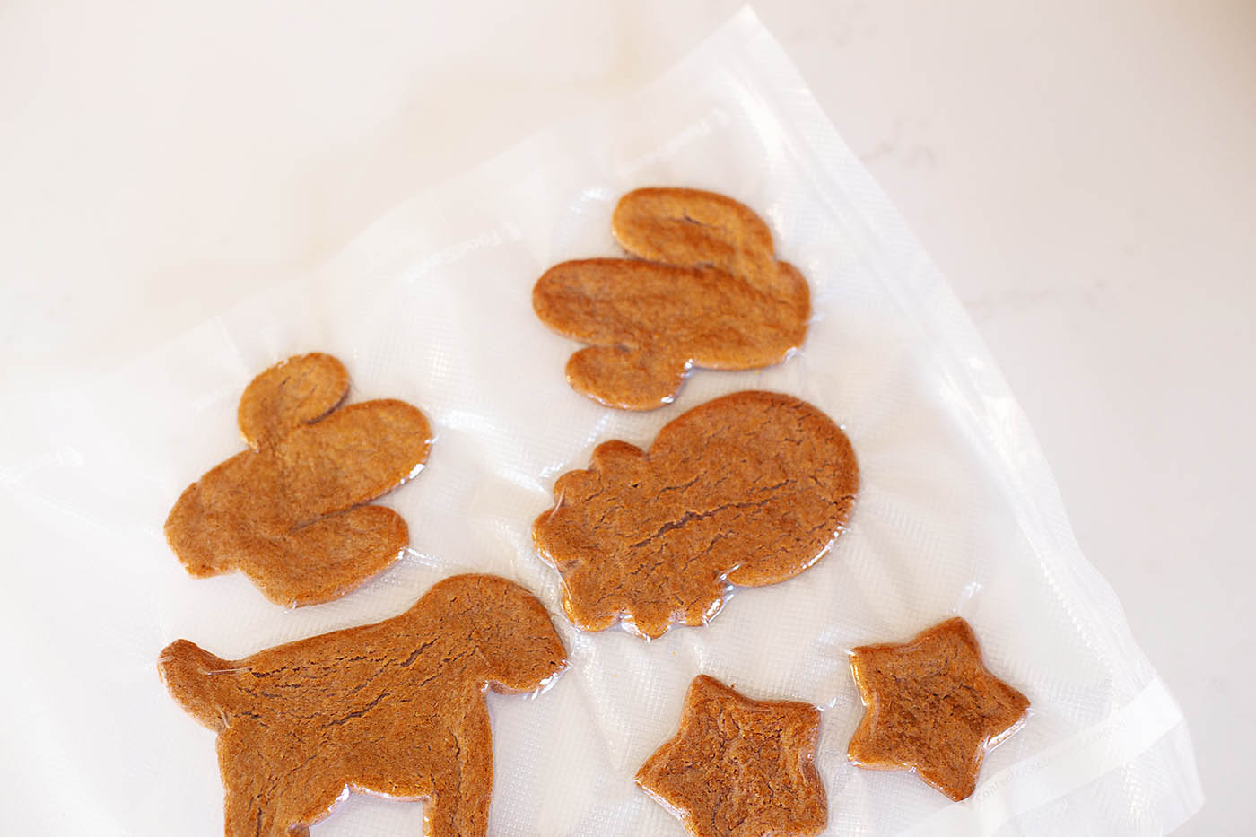Gluten-free gingerbread cookie recipe & how to store them