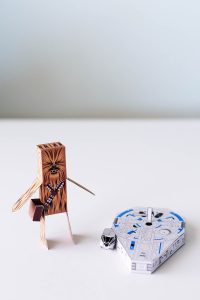 Solo: A Star Wars Story printable Chewbacca and Millennium Falcon papercraft